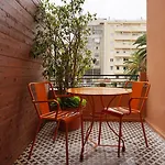 Numa Roca Aparthotel 4*